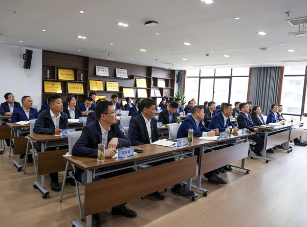 六安公司党总支组织开展树立和践行正确政绩观学习教育暨联学共建活动